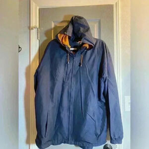 Mens BCG blue hooded windbreaker jacket with lining men’s size large NWOT